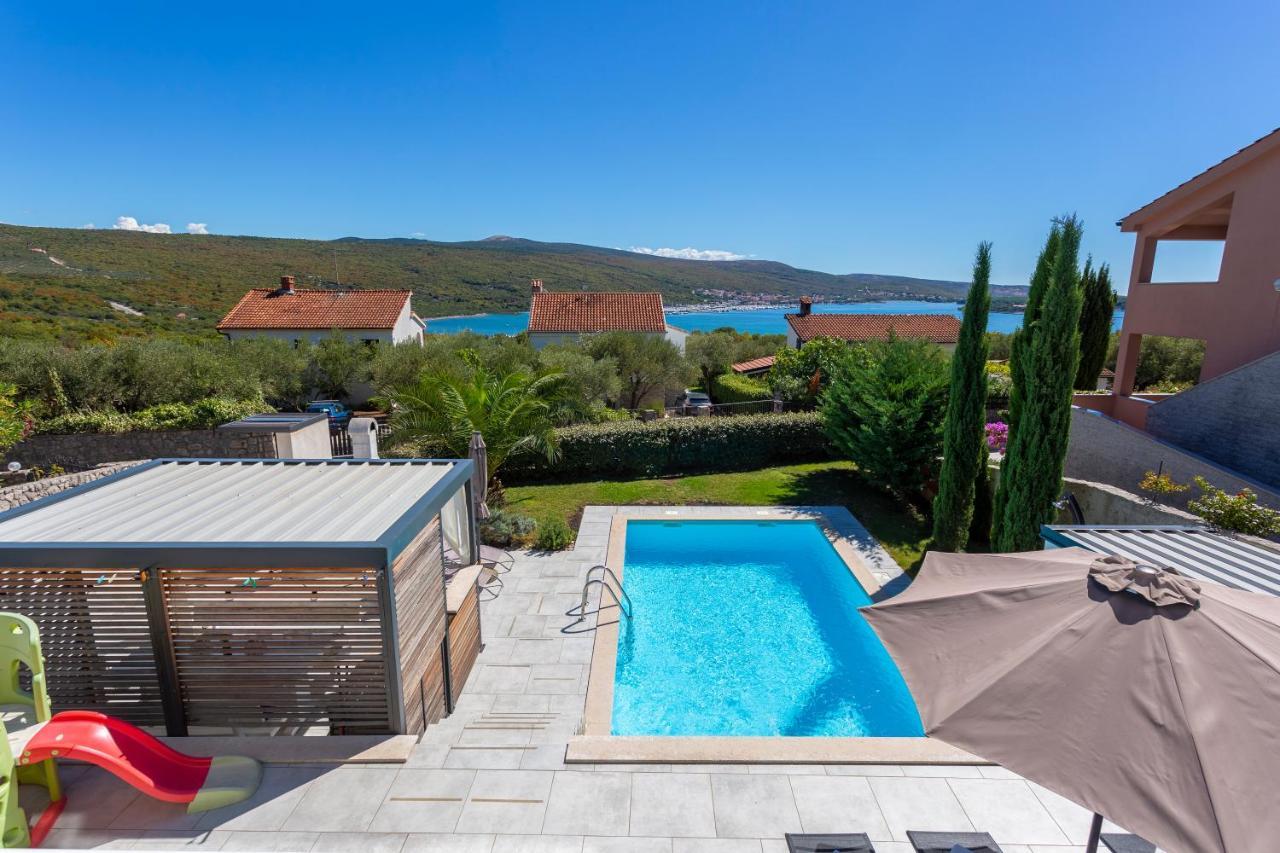 Sun & Sea Villa Kornić Buitenkant foto