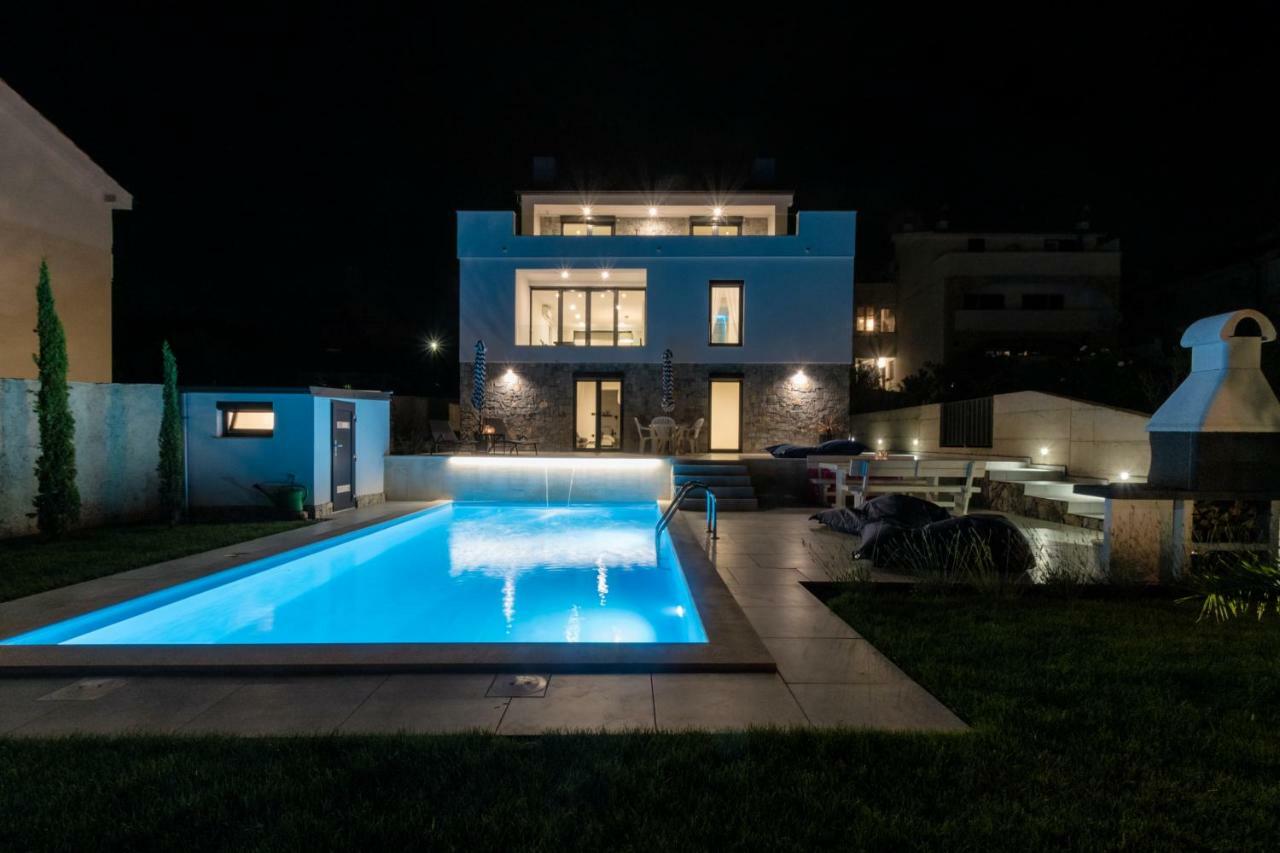 Sun & Sea Villa Kornić Buitenkant foto